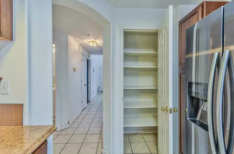 985 Crestview St, Salinas, CA 93906 photo 12