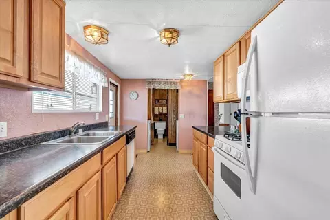 255 E Bolivar St 65, Salinas, CA 93906 photo 13