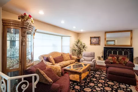 1165 San Mateo Dr, Salinas, CA 93901 photo 4