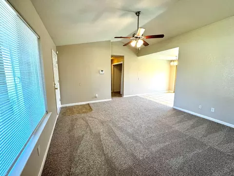 438 Rhianon Dr, Merced, CA 95341 photo 11