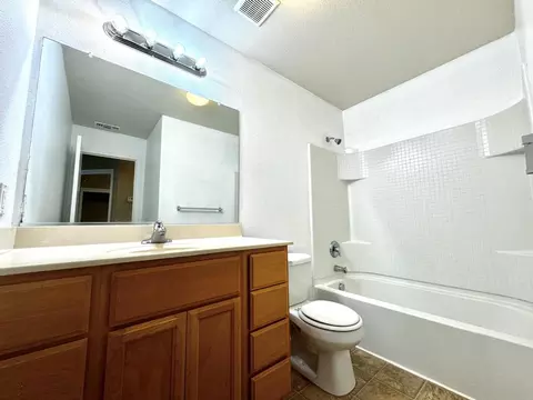 438 Rhianon Dr, Merced, CA 95341 photo 9