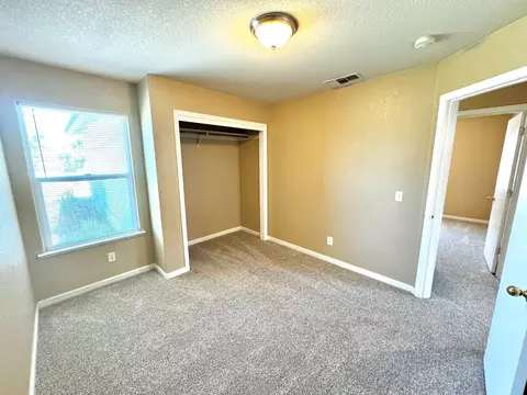 438 Rhianon Dr, Merced, CA 95341 photo 10