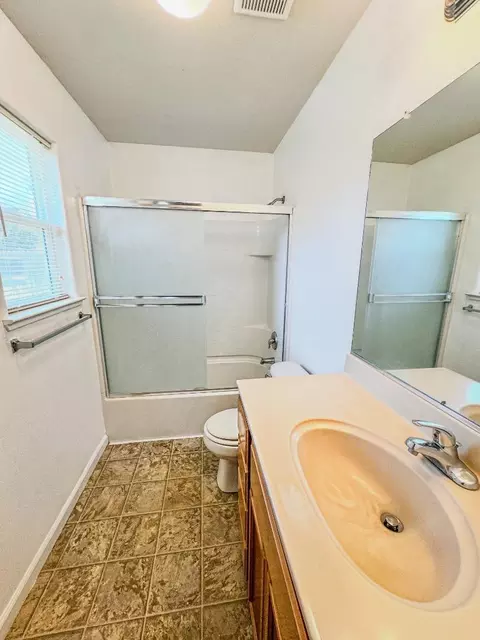 438 Rhianon Dr, Merced, CA 95341 photo 6