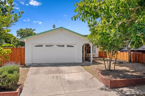 325 Plateau Ave, Santa Cruz, CA 95060