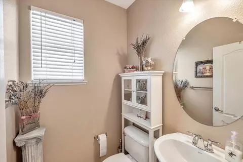 737 Brookhurst Blvd, Lathrop, CA 95330 photo 28