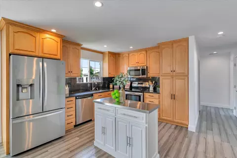 6641 Albyn Ct, Newark, CA 94560 photo 9
