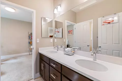 9820 Bobcat Ct, Gilroy, CA 95020 photo 37