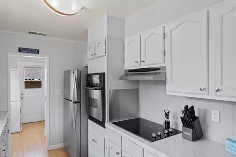 516 12th St, Pacific Grove, CA 93950 photo 7