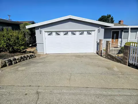1783 Juarez St, Seaside, CA 93955 photo 5