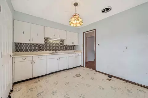 975 Crespi Dr, Pacifica, CA 94044 photo 6