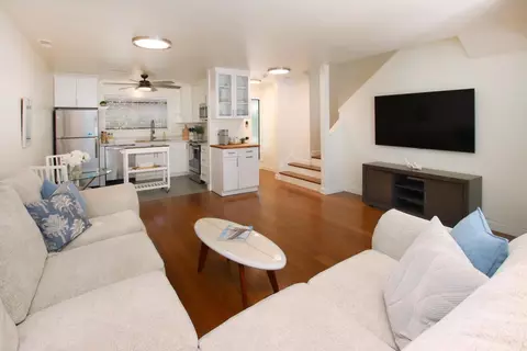 1200 Capitola Rd 12, Santa Cruz, CA 95062