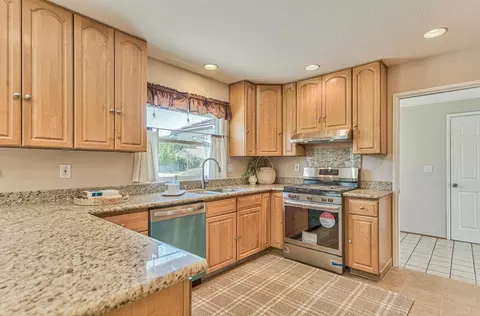 22697 Coleta Dr, Salinas, CA 93908 photo 22