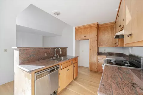 1456 9th Ave, San Francisco, CA 94122 photo 18
