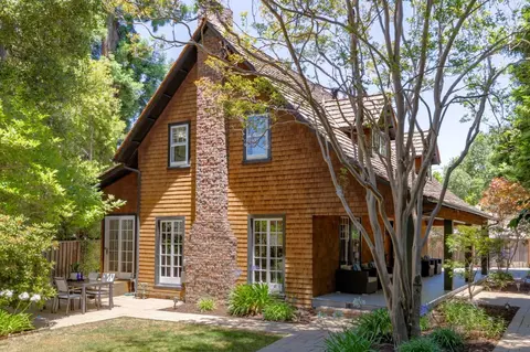 1425 Cowper St, Palo Alto, CA 94301