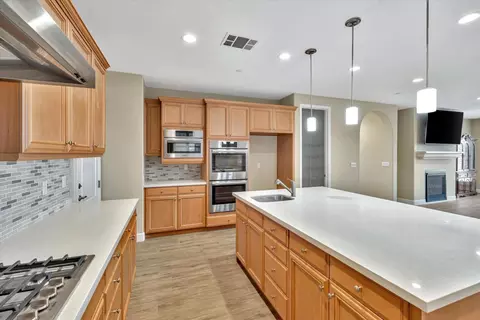 1586 Como Dr, Manteca, CA 95337 photo 35