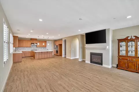 1586 Como Dr, Manteca, CA 95337 photo 33
