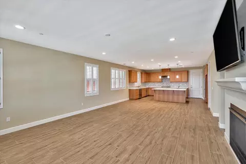 1586 Como Dr, Manteca, CA 95337 photo 28