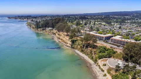 850 Park Ave 3b, Capitola, CA 95010 photo 2