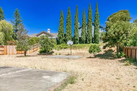 360 Wellfleet Dr, Vallejo, CA 94591 photo 8
