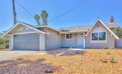 1425 Eastcrest Ct, Santa Cruz, CA 95062