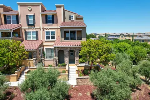3461 Capoterra Way, Dublin, CA 94568 photo 3