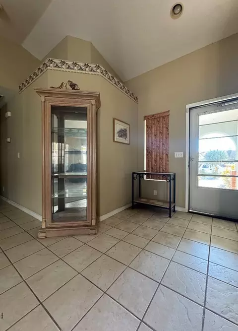 840 Alhambra St, Soledad, CA 93960 photo 4
