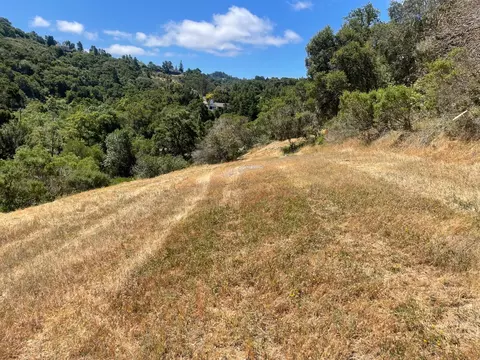 0 Tartan Trail Rd, Hillsborough, CA 94010