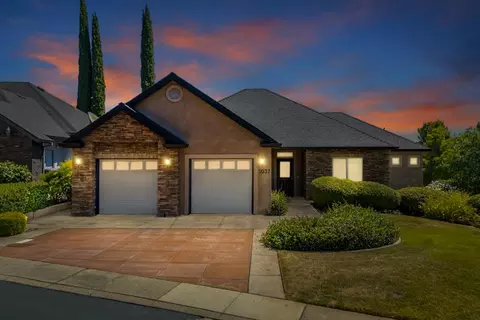 1037 Chardonnay Walk, Redding, CA 96001 photo 1