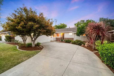 1341 Patio Dr, Campbell, CA 95008