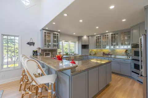 101 Yankee Point Dr, Carmel, CA 93923 photo 6
