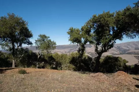 17114 Cachagua Rd, Carmel Valley, CA 93924