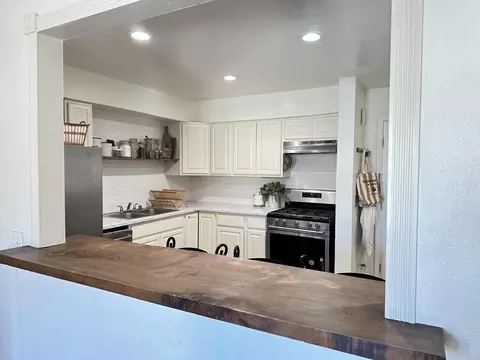104 W Rossi St 2, Salinas, CA 93901 photo 6