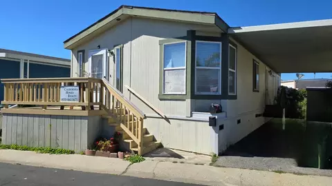 1040 38th Ave 50, Santa Cruz, CA 95062