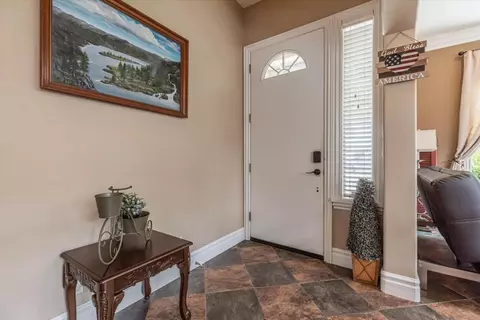 1017 Greenwood Pl, Salinas, CA 93901 photo 5