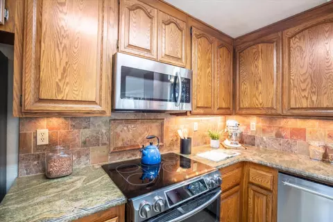 6333 Tustin Rd, Salinas, CA 93907 photo 13