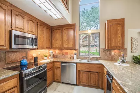 6333 Tustin Rd, Salinas, CA 93907 photo 11