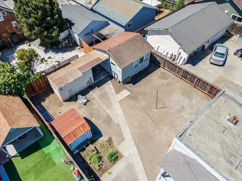 254 Winham St, Salinas, CA 93901 photo 4