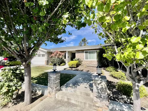 2713 Ramos Ct, Mountain View, CA 94040 photo 4