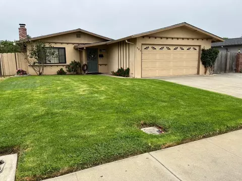 686 Los Coches Ave, Salinas, CA 93906 photo 3