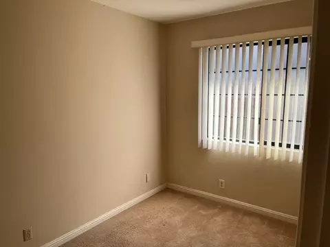 686 Los Coches Ave, Salinas, CA 93906 photo 4