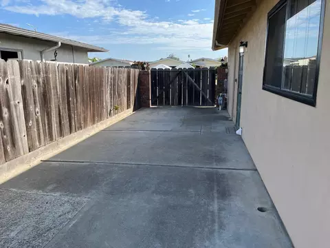 686 Los Coches Ave, Salinas, CA 93906 photo 13