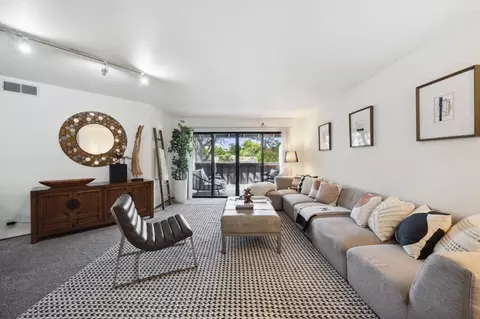 999 W Evelyn Ter 88, Sunnyvale, CA 94086