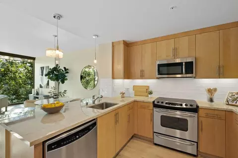 38 N Almaden Blvd 403, San Jose, CA 95110