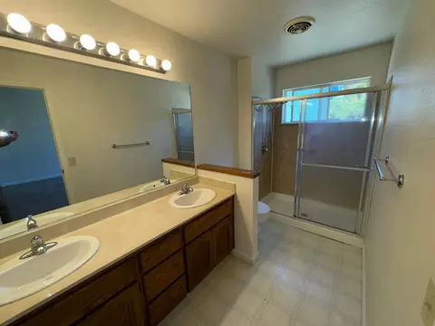 801 Danbury St, Salinas, CA 93906 photo 12