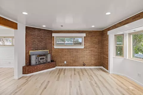 334 Euclid Ave, Monterey, CA 93940 photo 6