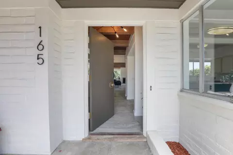 165 Riker Ter, Salinas, CA 93901 photo 2