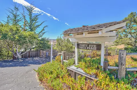 45 Seca Pl, Salinas, CA 93908 photo 2