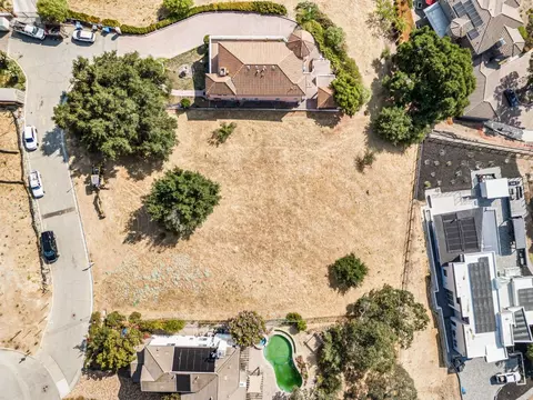 9121 Gunnera Ln, Gilroy, CA 95020 photo 1