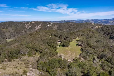 8 Corral Run, Carmel, CA 93923