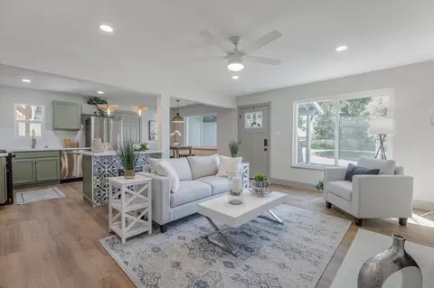 7351 15th St, Sacramento, CA 95822